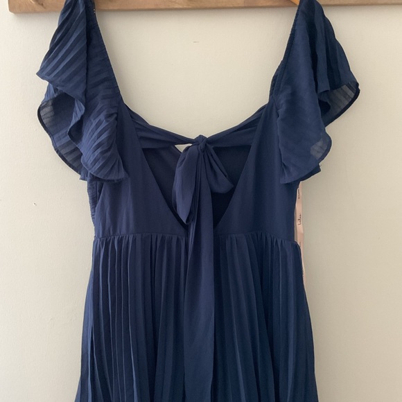 Lulus Notorious Charm Navy Blue Pleated Tiered Flutter Sleeve Maxi Dress NWT XL - Picture 9 of 16